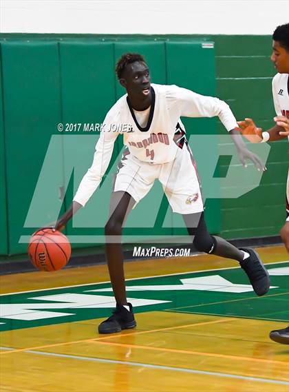 Thumbnail 2 in Ironwood vs. Camelback (Sunnyslope Hoopsgiving Tournament) photogallery.