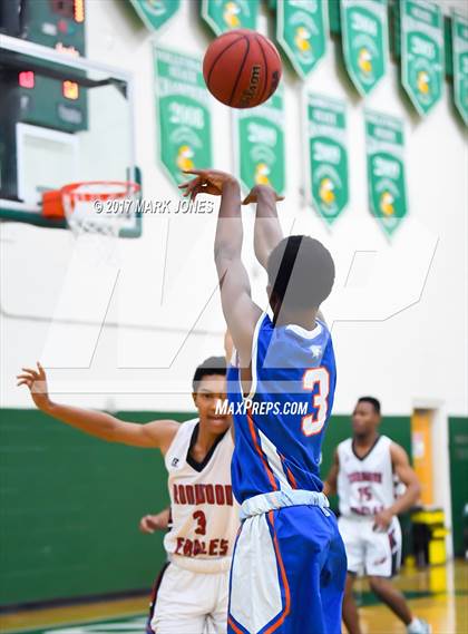 Thumbnail 1 in Ironwood vs. Camelback (Sunnyslope Hoopsgiving Tournament) photogallery.