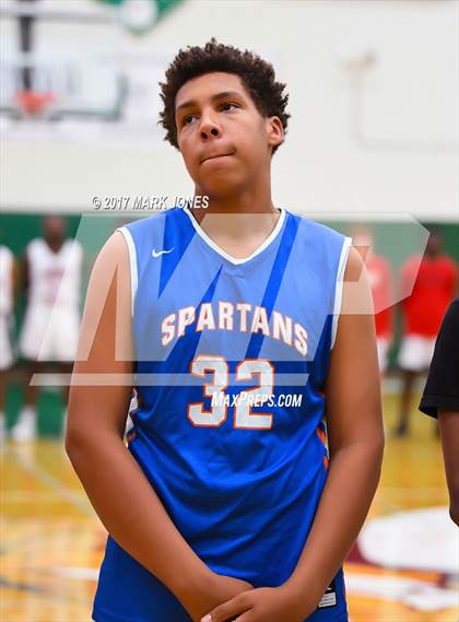 Thumbnail 2 in Ironwood vs. Camelback (Sunnyslope Hoopsgiving Tournament) photogallery.