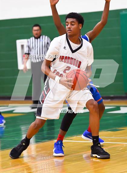 Thumbnail 2 in Ironwood vs. Camelback (Sunnyslope Hoopsgiving Tournament) photogallery.
