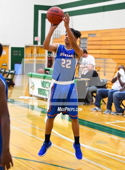 Thumbnail 3 in Ironwood vs. Camelback (Sunnyslope Hoopsgiving Tournament) photogallery.