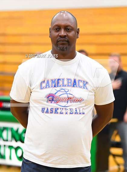 Thumbnail 3 in Ironwood vs. Camelback (Sunnyslope Hoopsgiving Tournament) photogallery.