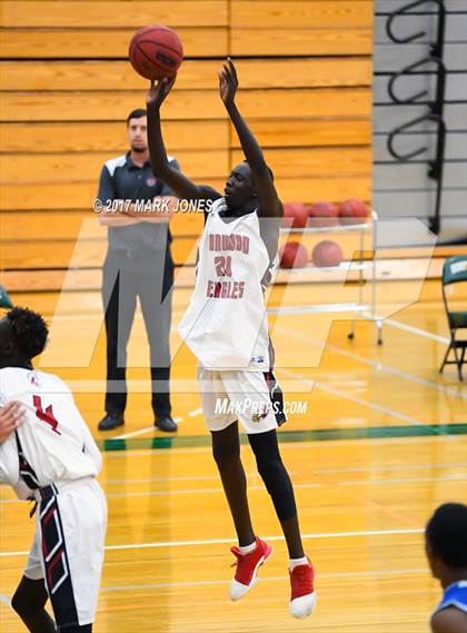 Thumbnail 1 in Ironwood vs. Camelback (Sunnyslope Hoopsgiving Tournament) photogallery.