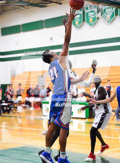 Thumbnail 1 in Ironwood vs. Camelback (Sunnyslope Hoopsgiving Tournament) photogallery.