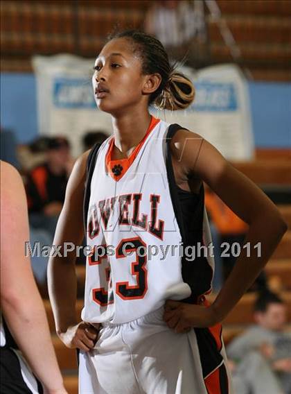 Thumbnail 1 in Powell vs Cumberland Gap (Kroger Thanksgiving Classic) photogallery.