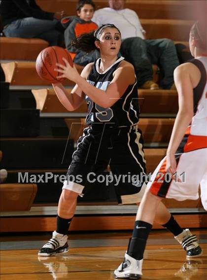 Thumbnail 1 in Powell vs Cumberland Gap (Kroger Thanksgiving Classic) photogallery.