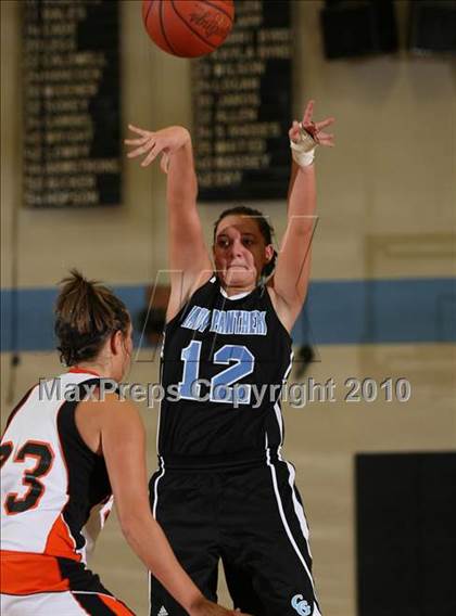 Thumbnail 2 in Powell vs Cumberland Gap (Kroger Thanksgiving Classic) photogallery.