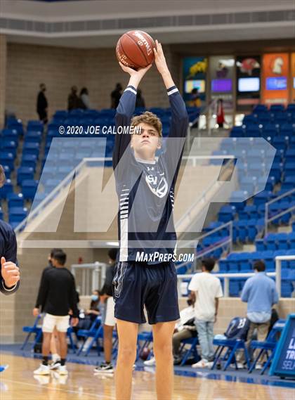 Thumbnail 1 in Harlan vs Smithson Valley photogallery.