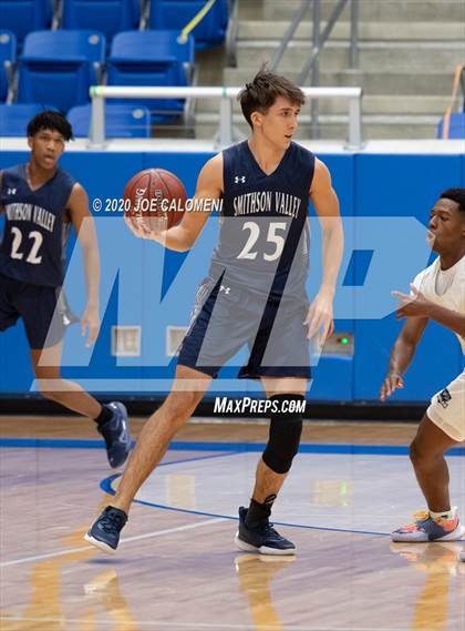 Thumbnail 2 in Harlan vs Smithson Valley photogallery.