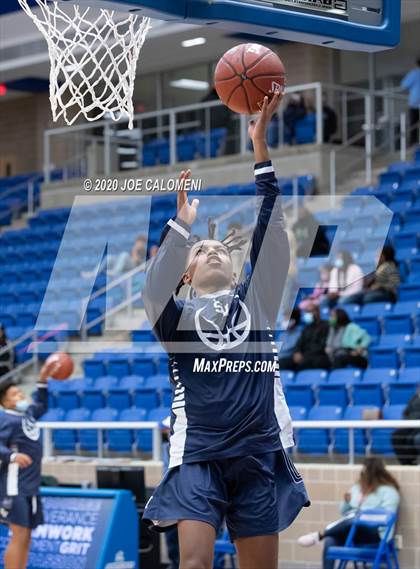 Thumbnail 1 in Harlan vs Smithson Valley photogallery.