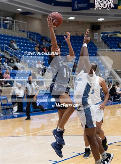 Thumbnail 3 in Harlan vs Smithson Valley photogallery.