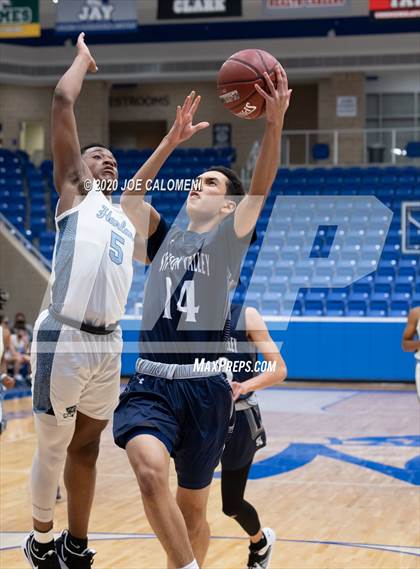 Thumbnail 1 in Harlan vs Smithson Valley photogallery.