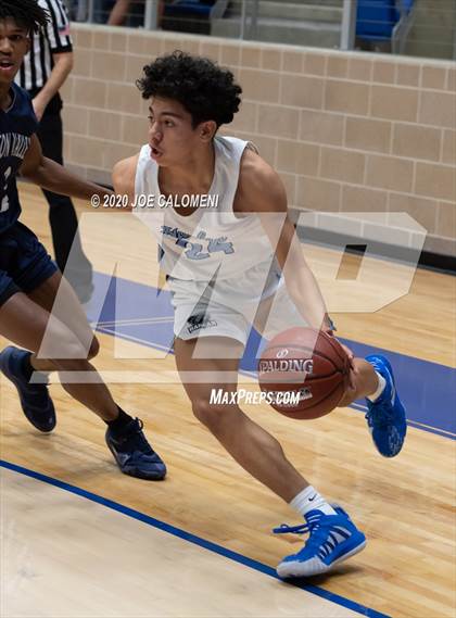 Thumbnail 2 in Harlan vs Smithson Valley photogallery.