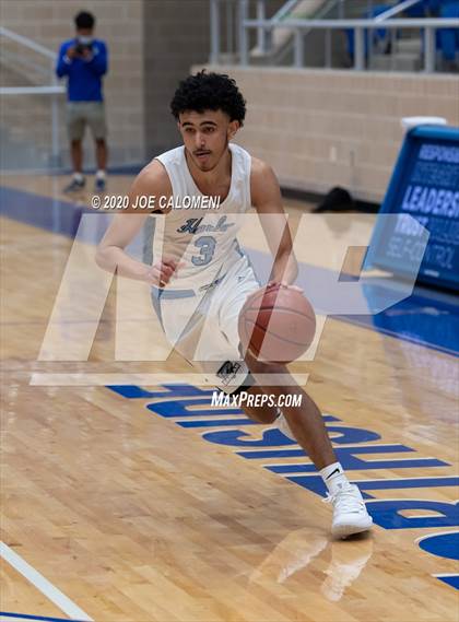 Thumbnail 2 in Harlan vs Smithson Valley photogallery.
