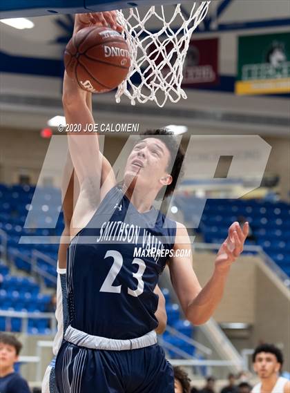 Thumbnail 3 in Harlan vs Smithson Valley photogallery.