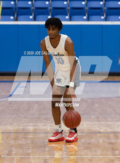 Thumbnail 3 in Harlan vs Smithson Valley photogallery.