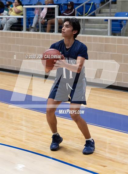 Thumbnail 2 in Harlan vs Smithson Valley photogallery.