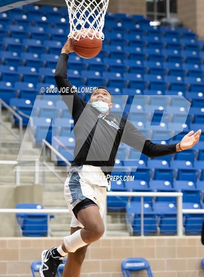 Thumbnail 3 in Harlan vs Smithson Valley photogallery.