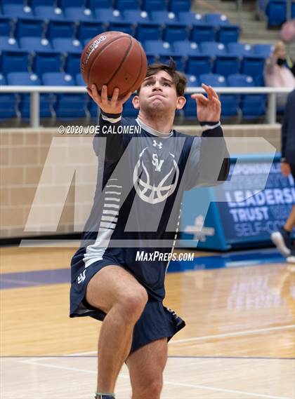 Thumbnail 3 in Harlan vs Smithson Valley photogallery.