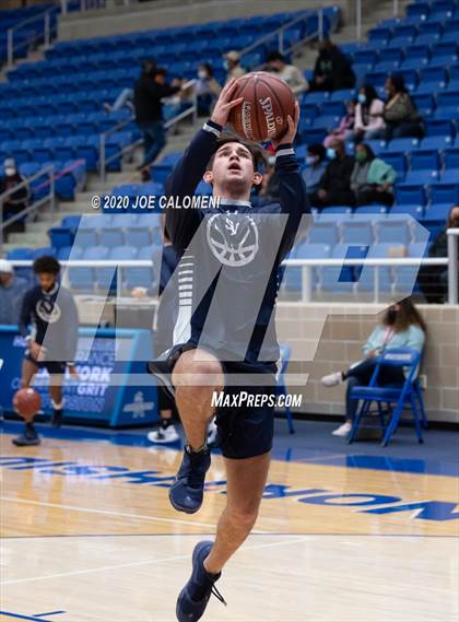 Thumbnail 3 in Harlan vs Smithson Valley photogallery.