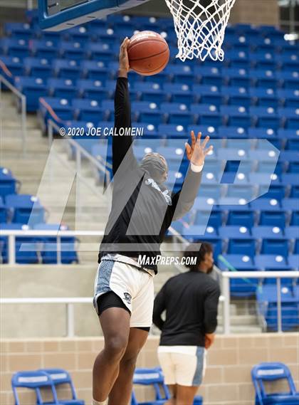 Thumbnail 1 in Harlan vs Smithson Valley photogallery.