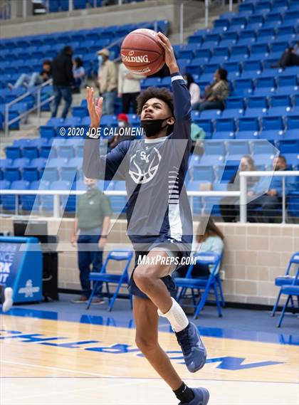Thumbnail 3 in Harlan vs Smithson Valley photogallery.