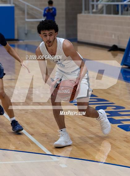 Thumbnail 2 in Harlan vs Smithson Valley photogallery.