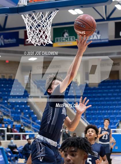 Thumbnail 3 in Harlan vs Smithson Valley photogallery.