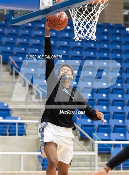 Thumbnail 2 in Harlan vs Smithson Valley photogallery.