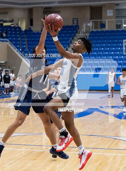 Thumbnail 3 in Harlan vs Smithson Valley photogallery.