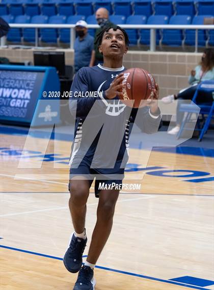 Thumbnail 3 in Harlan vs Smithson Valley photogallery.