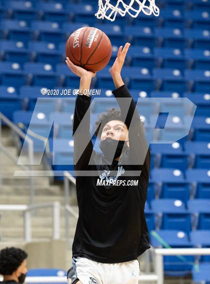Thumbnail 3 in Harlan vs Smithson Valley photogallery.
