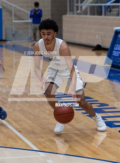 Thumbnail 1 in Harlan vs Smithson Valley photogallery.