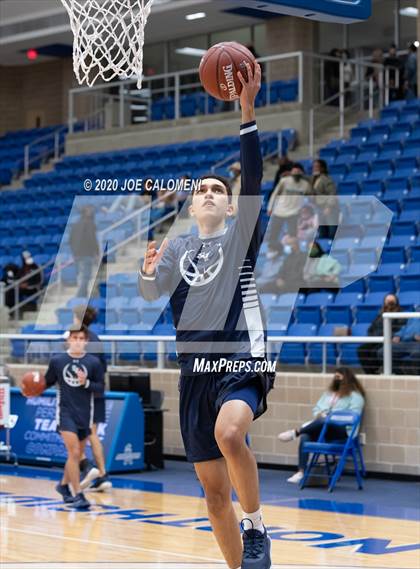 Thumbnail 3 in Harlan vs Smithson Valley photogallery.