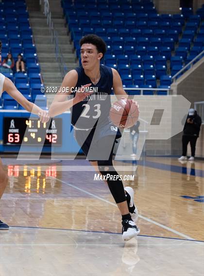 Thumbnail 3 in Harlan vs Smithson Valley photogallery.