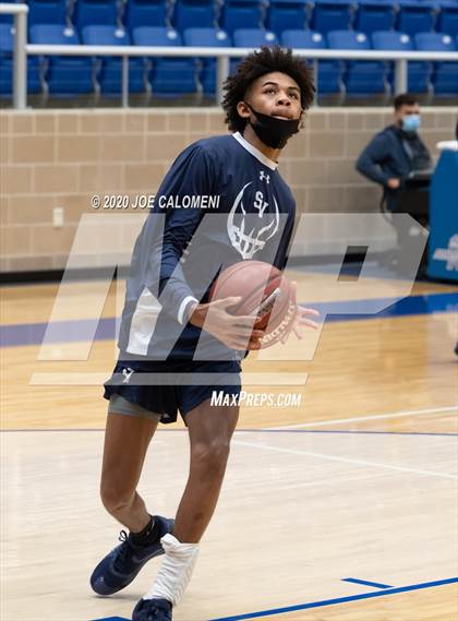 Thumbnail 3 in Harlan vs Smithson Valley photogallery.