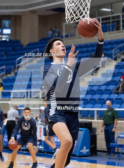 Thumbnail 3 in Harlan vs Smithson Valley photogallery.