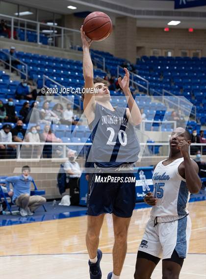 Thumbnail 3 in Harlan vs Smithson Valley photogallery.
