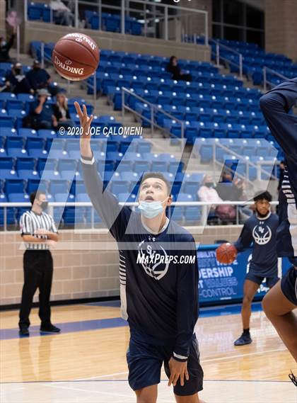 Thumbnail 1 in Harlan vs Smithson Valley photogallery.