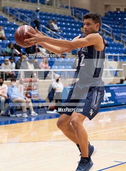 Thumbnail 2 in Harlan vs Smithson Valley photogallery.