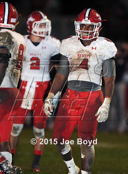 Thumbnail 3 in Hewitt-Trussville vs. James Clemens (AHSAA 7A 1st Round) photogallery.
