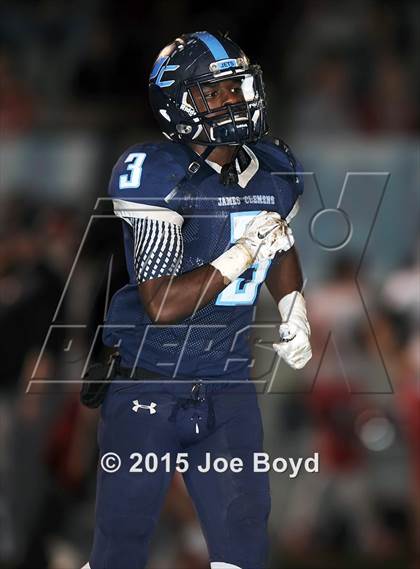 Thumbnail 3 in Hewitt-Trussville vs. James Clemens (AHSAA 7A 1st Round) photogallery.