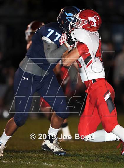 Thumbnail 1 in Hewitt-Trussville vs. James Clemens (AHSAA 7A 1st Round) photogallery.