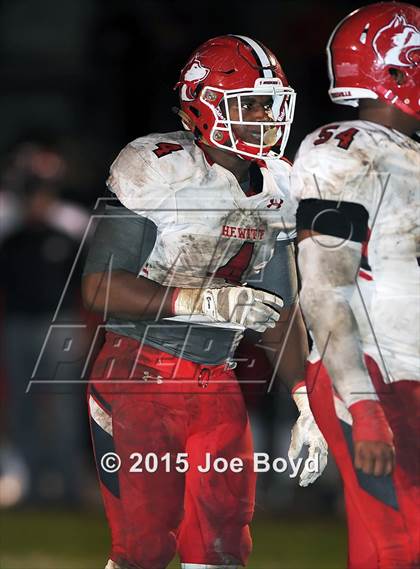 Thumbnail 2 in Hewitt-Trussville vs. James Clemens (AHSAA 7A 1st Round) photogallery.