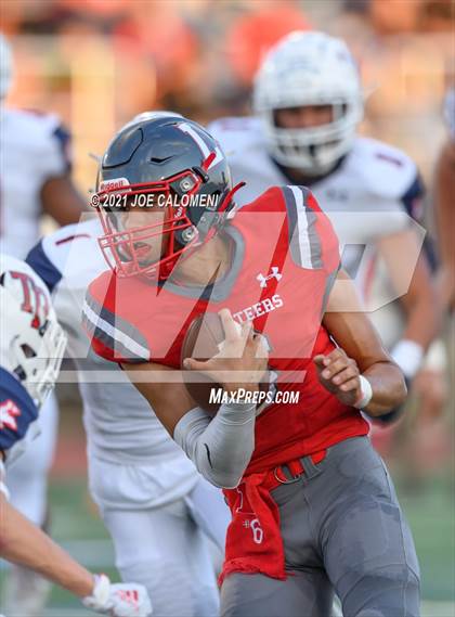 Thumbnail 3 in Lee vs SA Roosevelt photogallery.