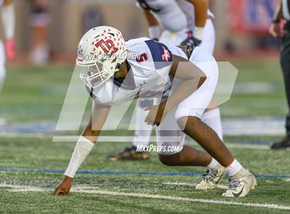 Thumbnail 1 in Lee vs SA Roosevelt photogallery.