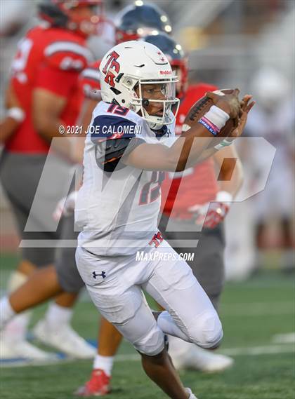 Thumbnail 3 in Lee vs SA Roosevelt photogallery.