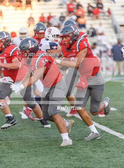 Thumbnail 3 in Lee vs SA Roosevelt photogallery.