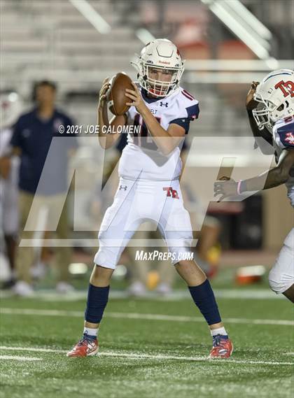 Thumbnail 3 in Lee vs SA Roosevelt photogallery.