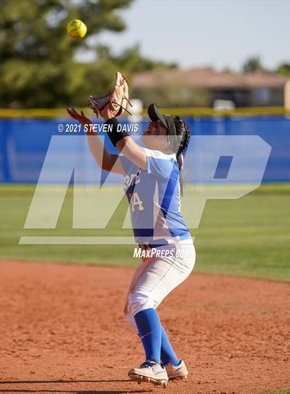 Thumbnail 1 in Coconino @ Mesquite photogallery.
